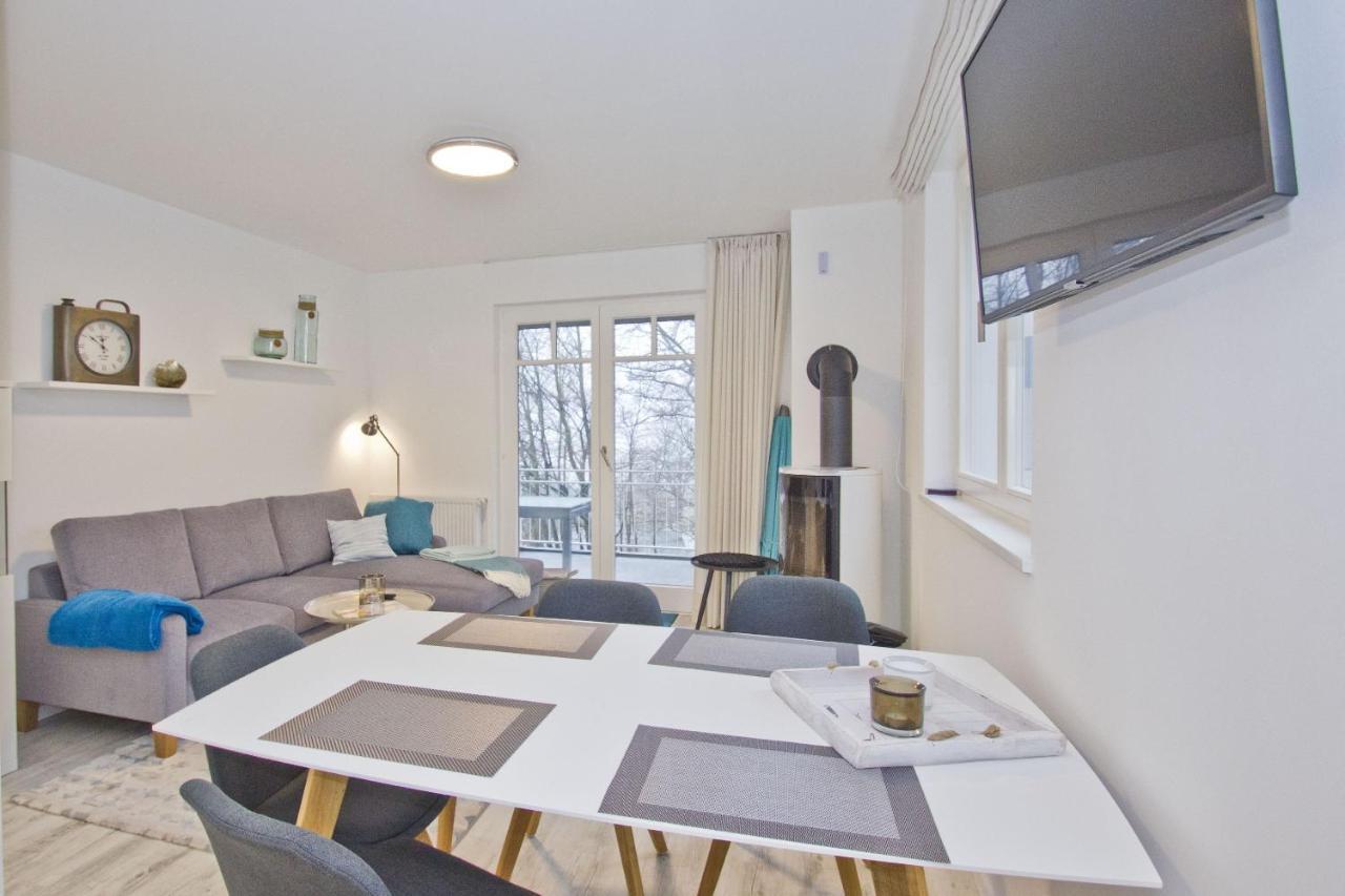 Ferienresidenz Zwei Bodden Fewo2-8 - Balkon, Sauna, Kamin Lietzow Bagian luar foto